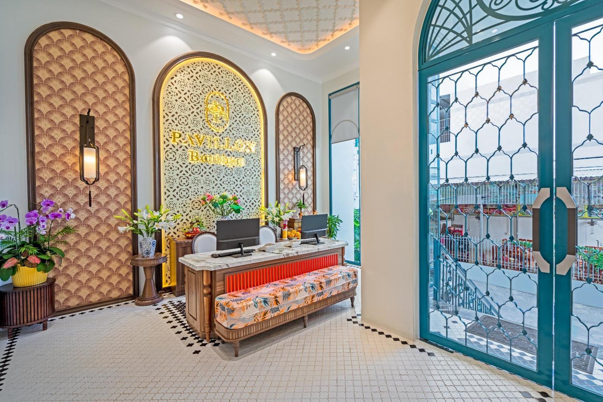 Pavillon Boutique Hotel & Apartment Nha Trang Esterno foto